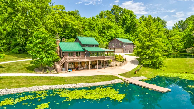 The Retreat at The Hideaway: 2 Cabins & 22 Guests! #61