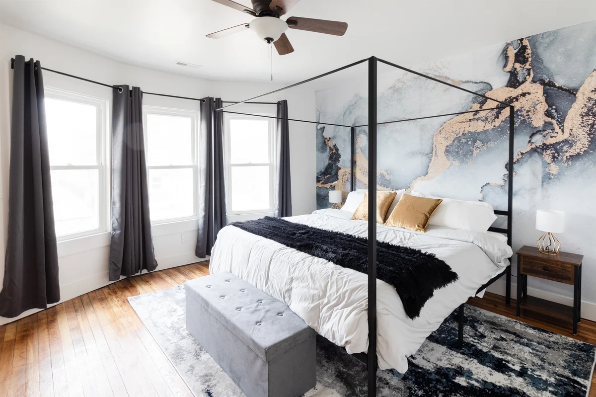 Chic: Minutes to Cleveland Clinic, CWRU & UH property photo 3