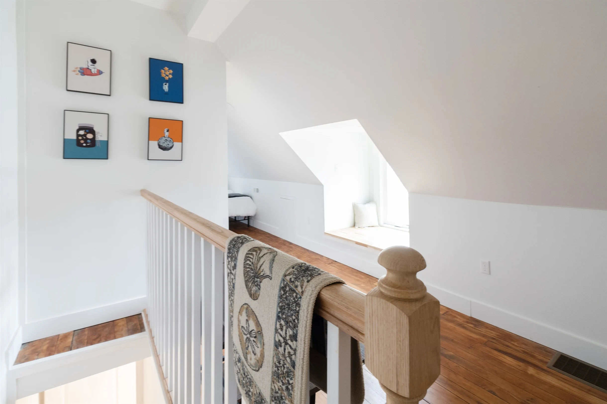 Chic 4 BR: Minutes to Cleveland Clinic, CWRU & UH! #17