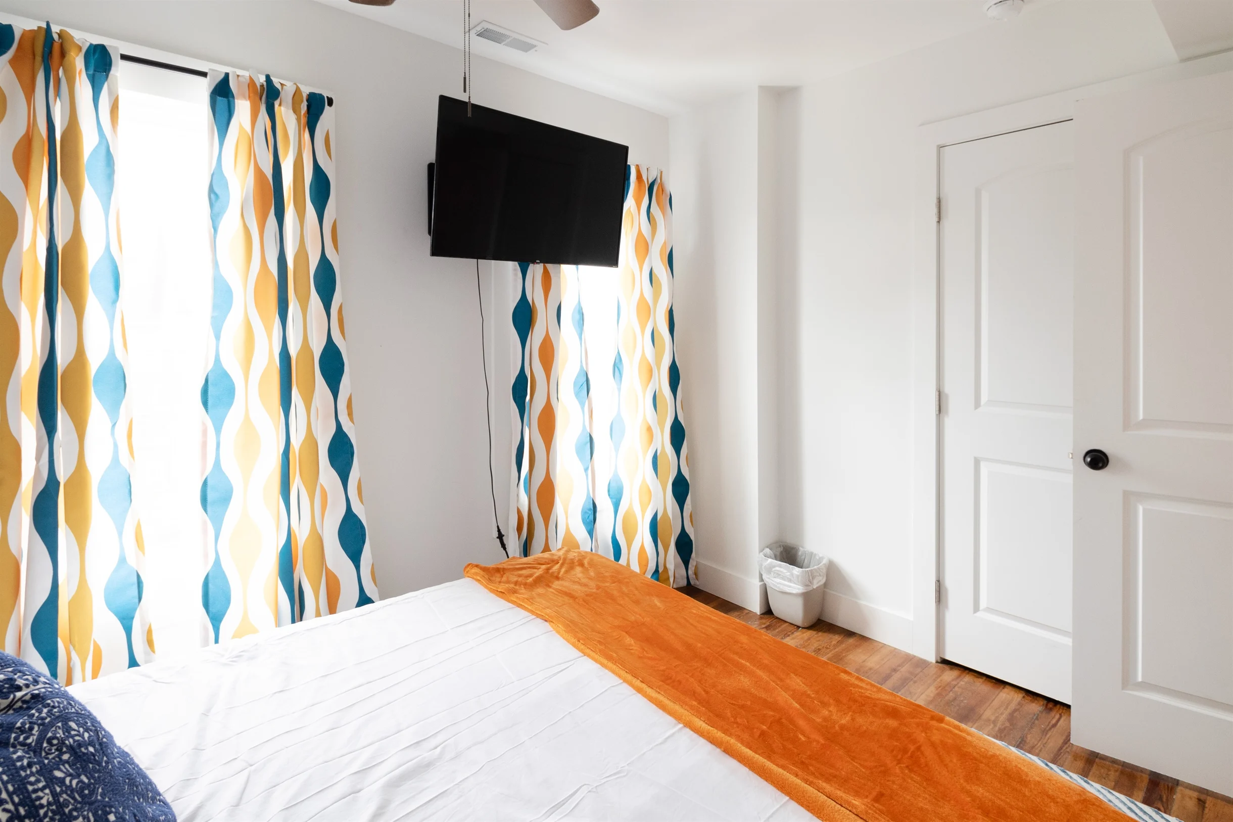 Colorful 4 BR in the Heart of University Circle! #7