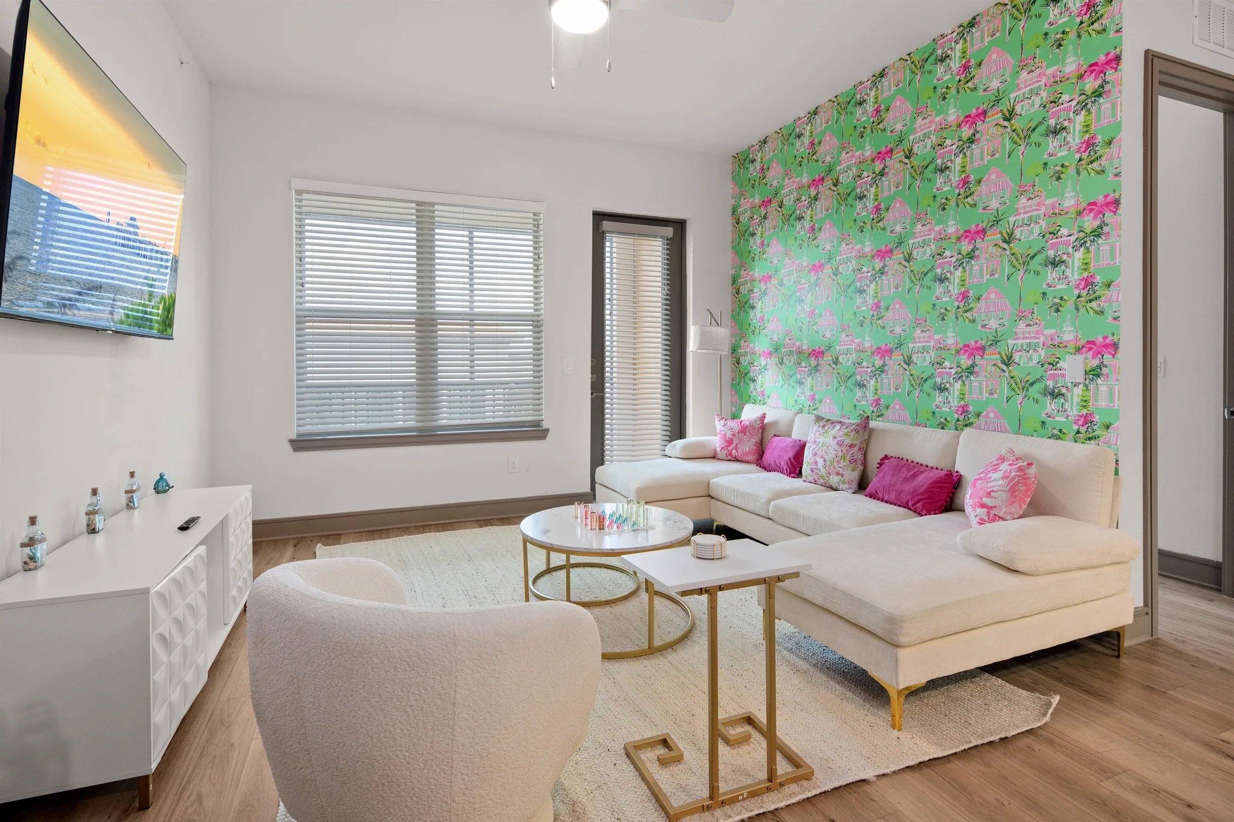 Retreat for up to 16: 5BR/4BA, Pool, Gym, Theater #45