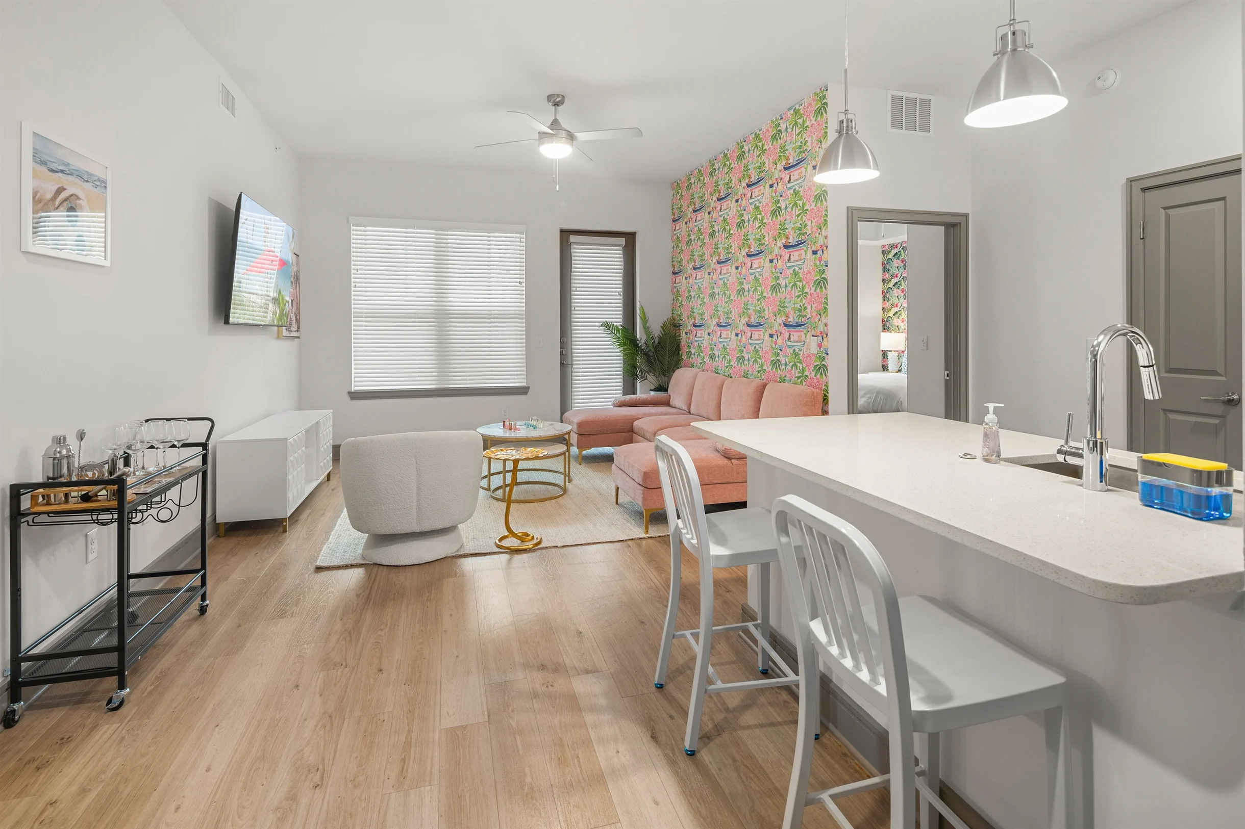 Beachy Escape: 2BR/2BA w./ Pool, Gym, and Theater #20