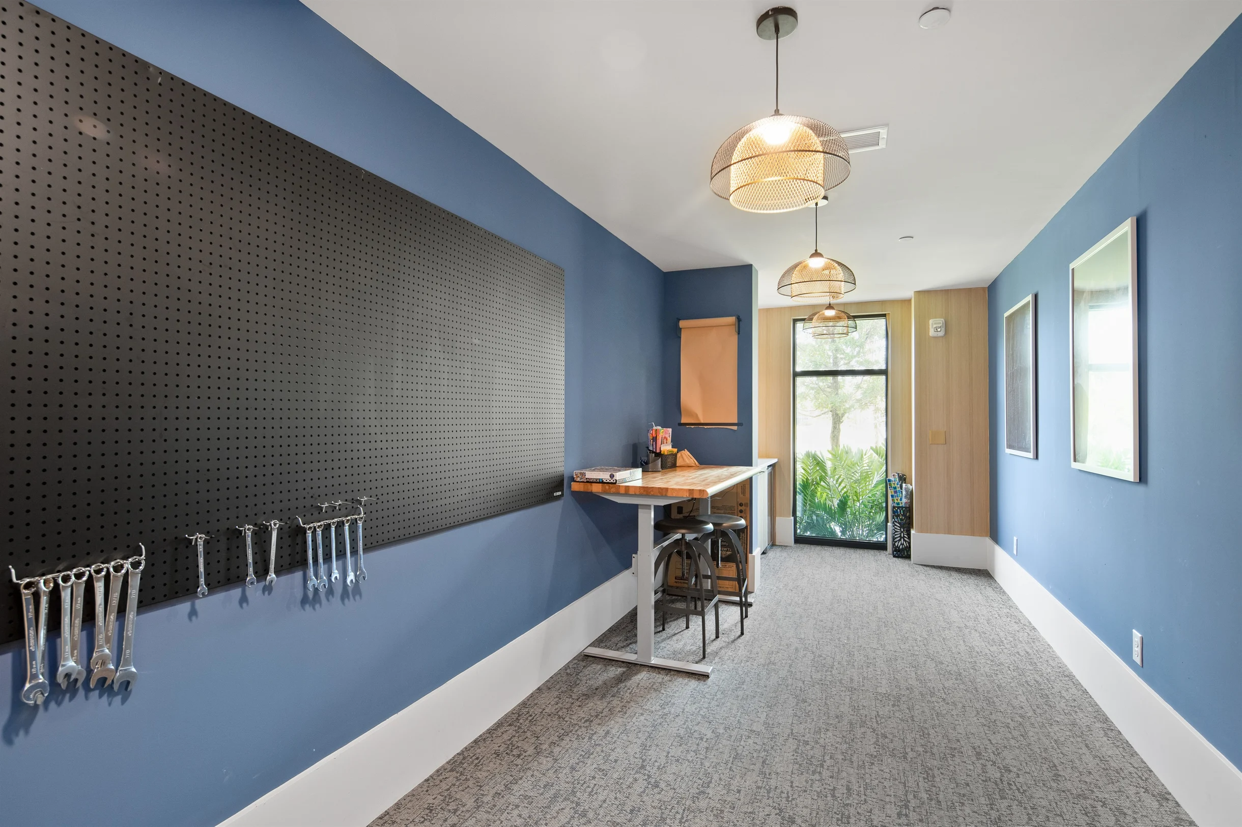 Beachy Escape: 2BR/2BA w./ Pool, Gym, and Theater #23