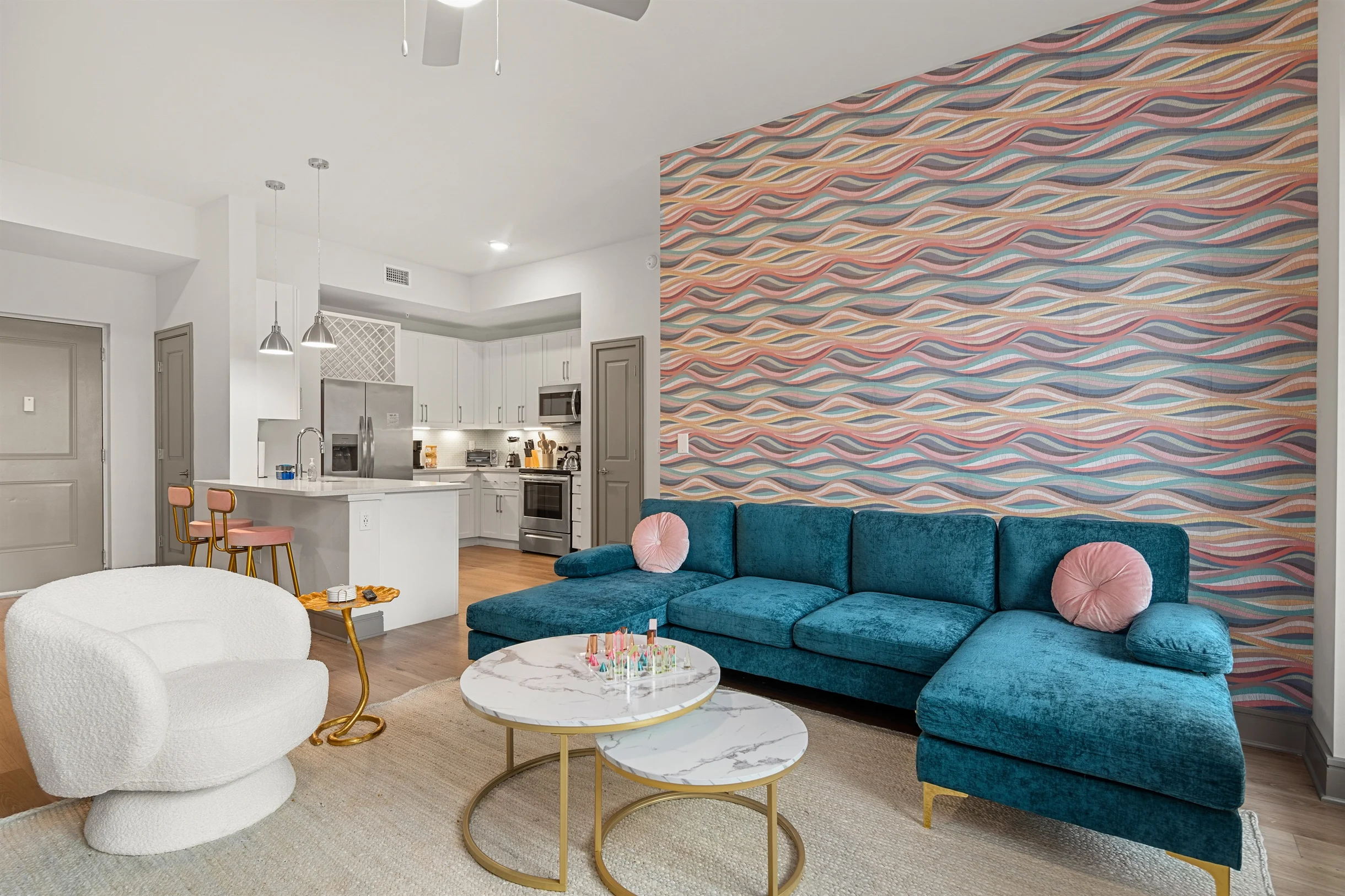 Idyllic Escape: 2BR/2BA w./ Pool, Gym, and Theater #20