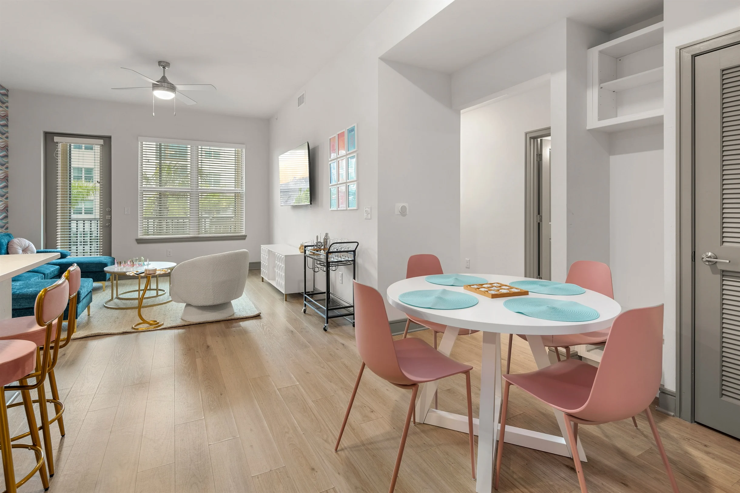 Idyllic Escape: 2BR/2BA w./ Pool, Gym, and Theater #42