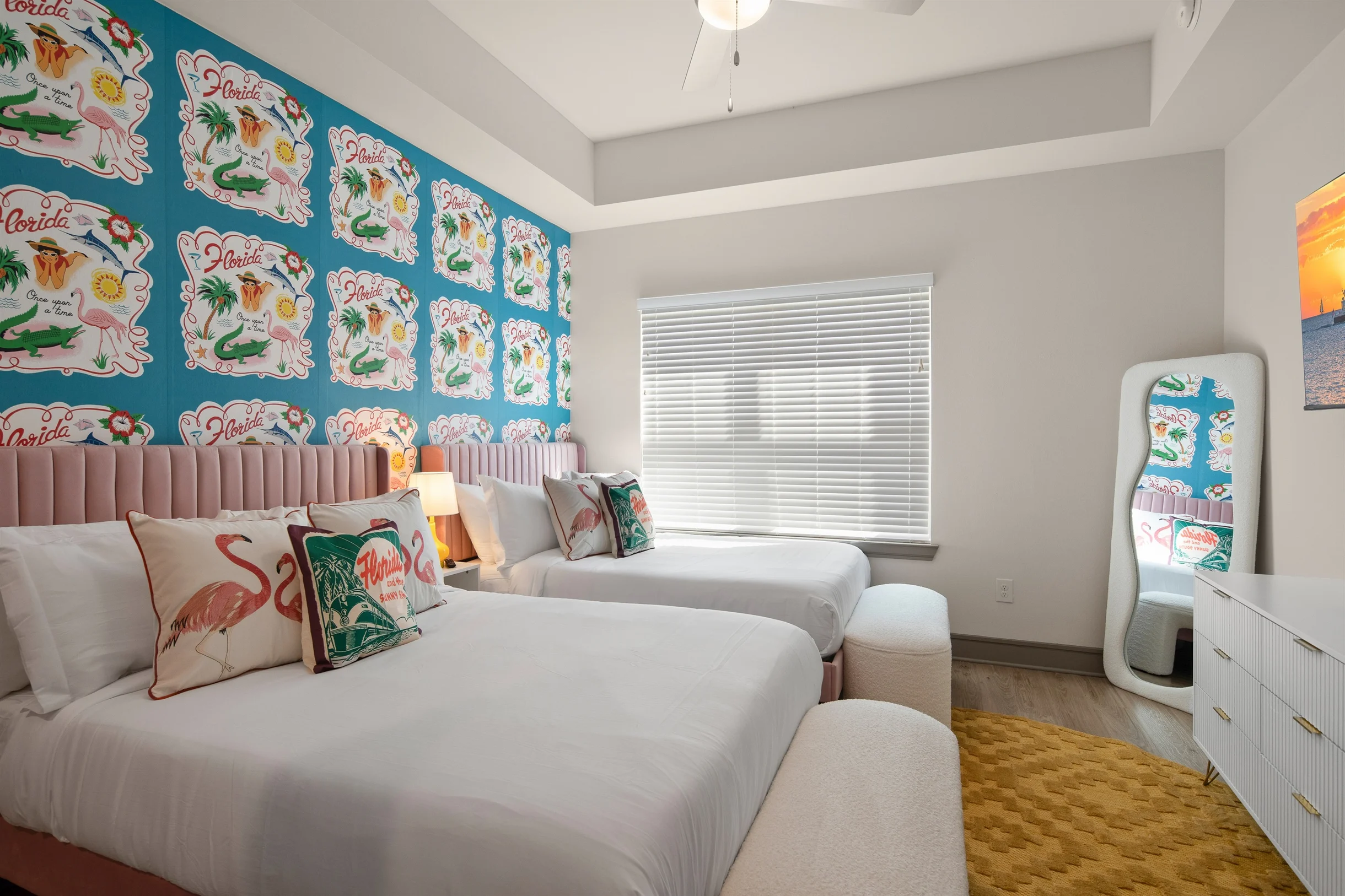 Tropical Oasis 2BR/2BA w./ Pool, Gym, and Theater #9