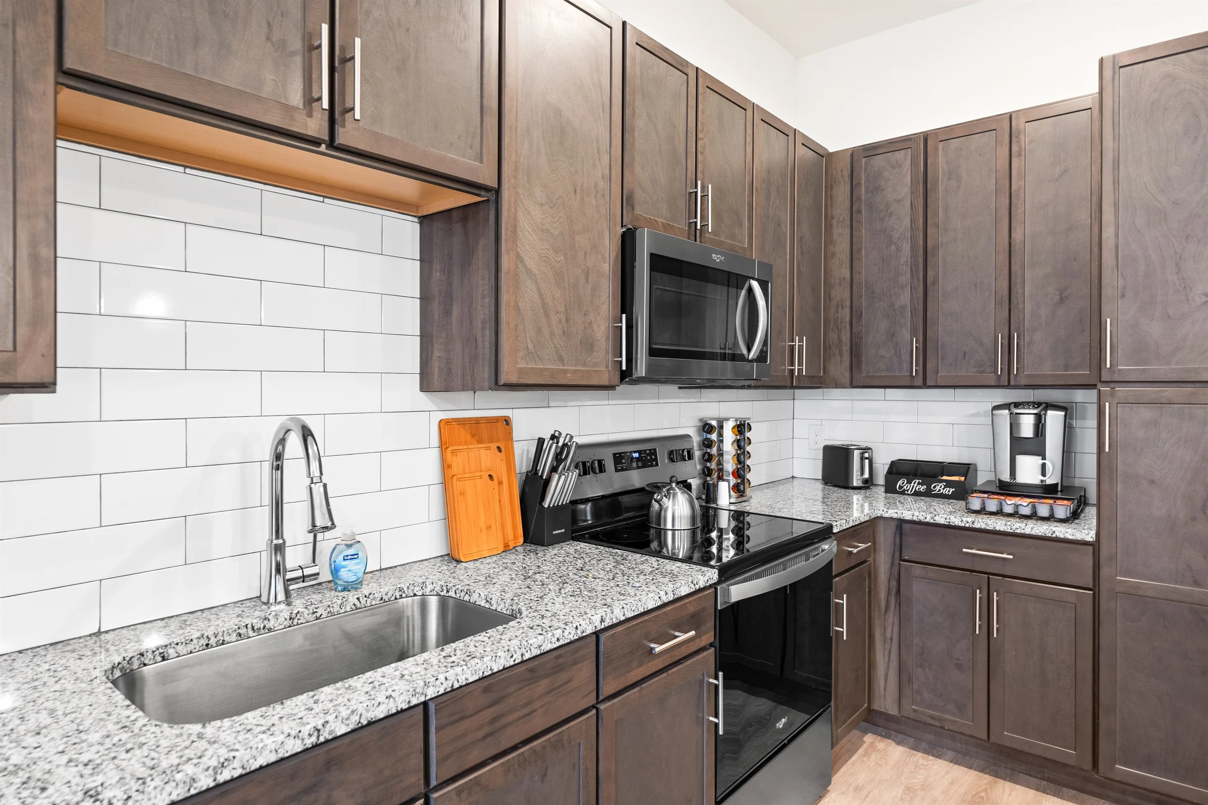 Oceanside Retreat 2BR/2BA Near Atlantic Beach #41