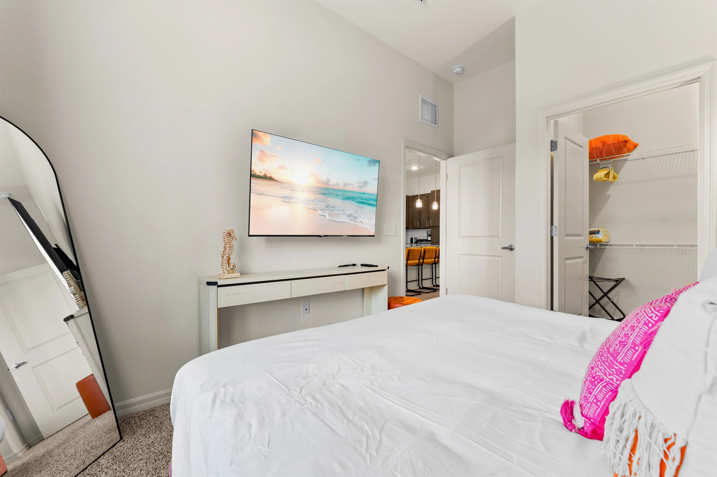Oceanside Retreat 2BR/2BA Near Atlantic Beach #20