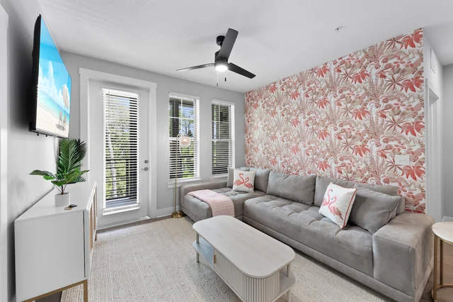 Beachy Oasis: Posh 2BR/2BA with Pool & Gym #26