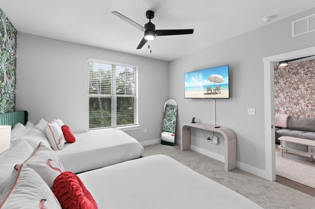 Beachy Oasis: Posh 2BR/2BA with Pool & Gym #20