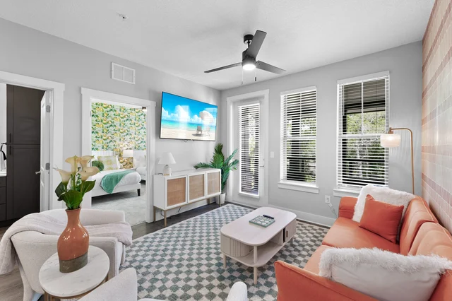 Beachy Bliss: Elegant 2BR/2BA with Pool & Gym #44
