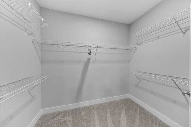 Beachy Bliss: Elegant 2BR/2BA with Pool & Gym #58