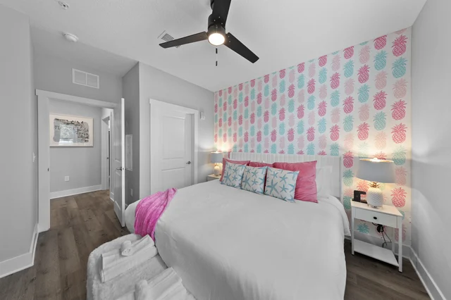 Bedroom 1 image 1