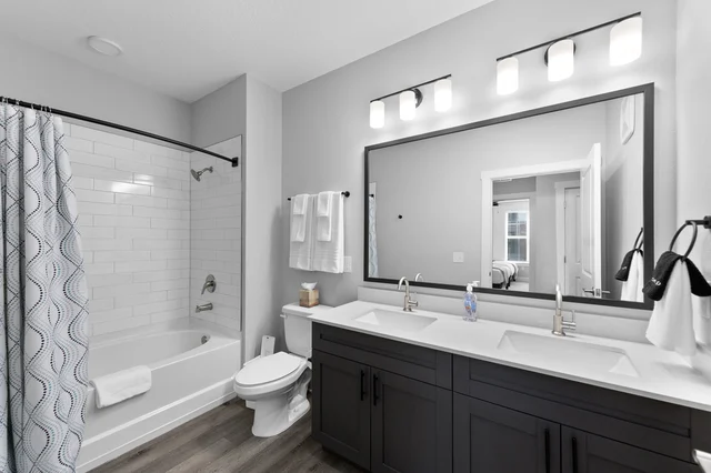 Paradise Escape: Stylish 3BR/2BA with Pool & Gym #10