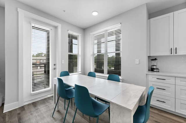 Sunny Haven: Chic 2BR/2BA with Pool & Gym #15
