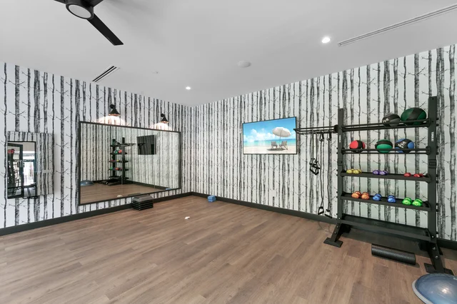 Sunny Haven: Chic 2BR/2BA with Pool & Gym #45
