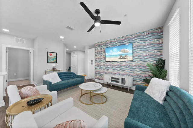 Tropics Getaway: Dual 2BR/2BA Units w./ Pool & Gym #72