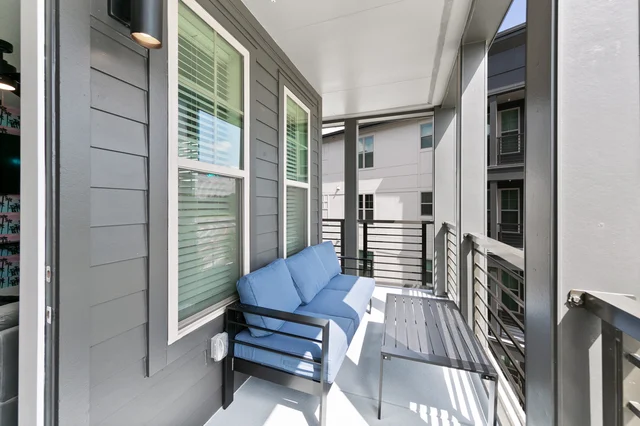 Tropics Getaway: Dual 2BR/2BA Units w./ Pool & Gym #15