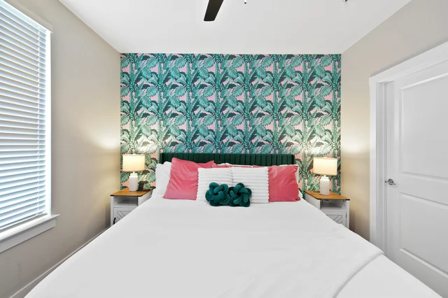 Bedroom 1 image 1