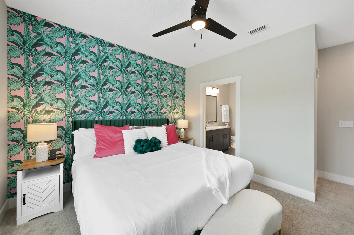 Bedroom 3 image 1