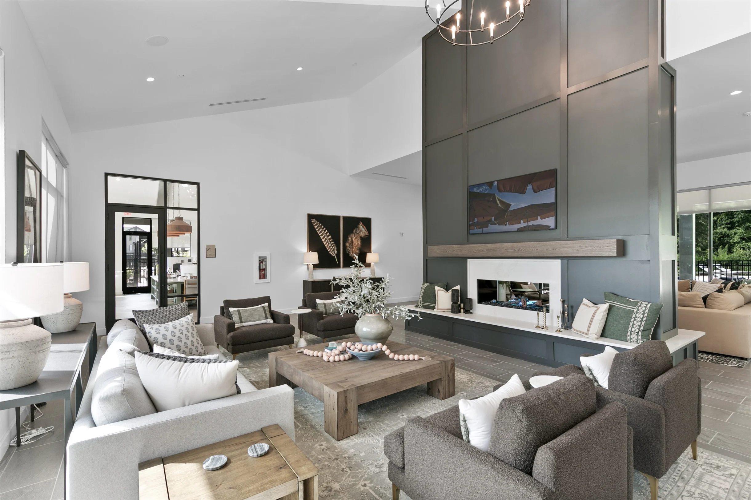 Beachy Getaway: 3BR/3BA Posh Units w./ Pool & Gym #53