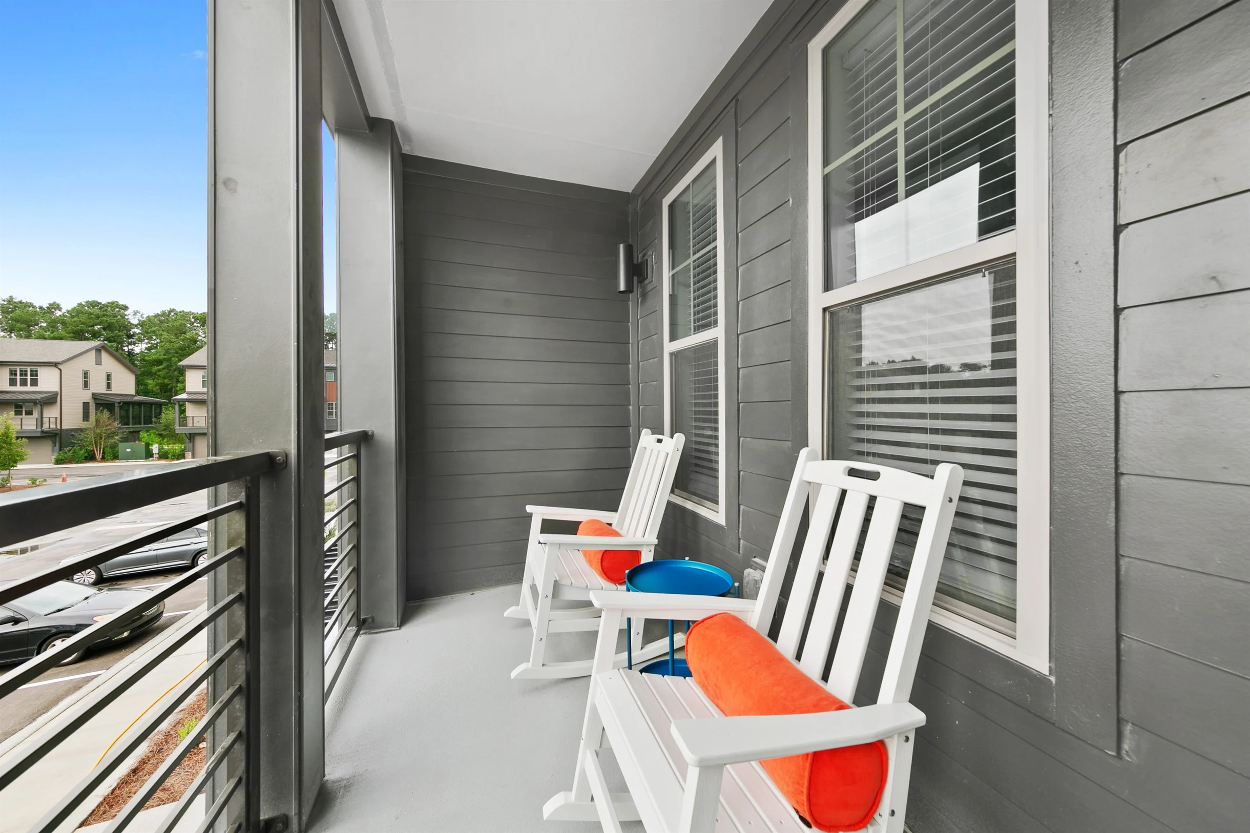 Luxury Tropical 1BR/1BA with Pool & Gym #9
