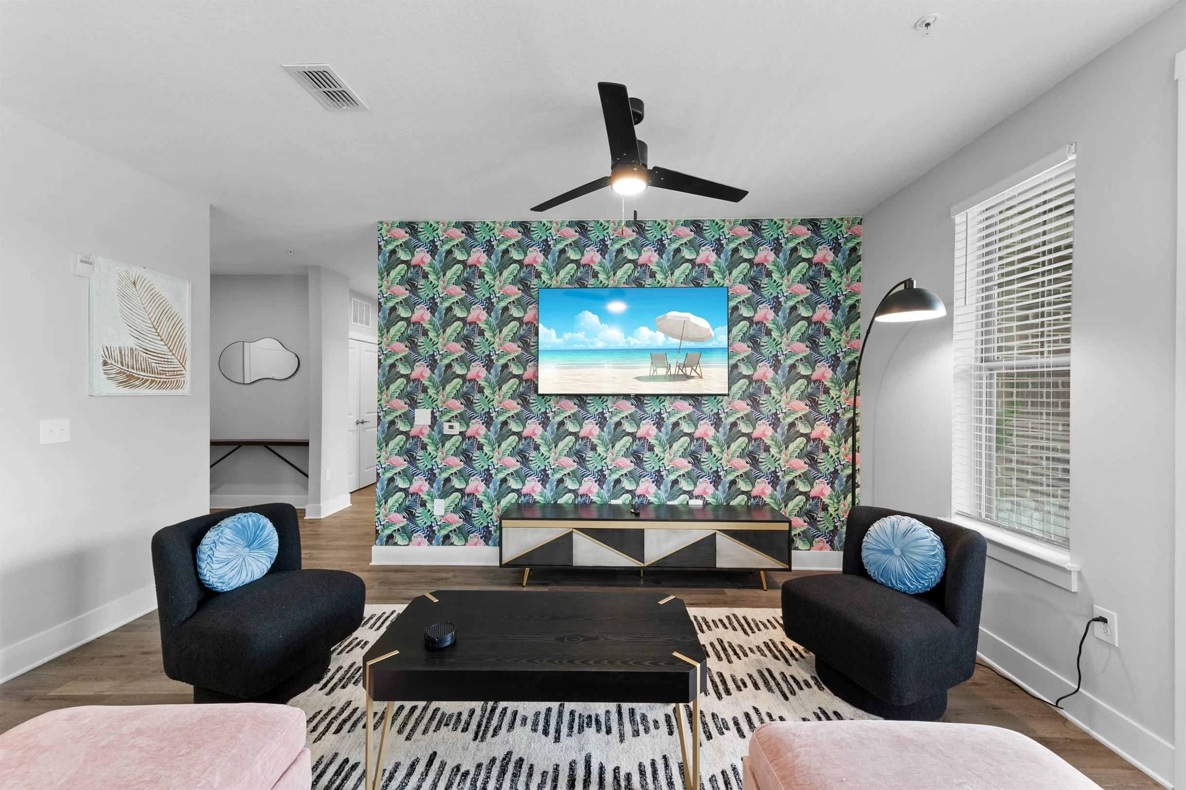 Luxury Oasis: Posh 3BR/2BA with Pool & Gym #12