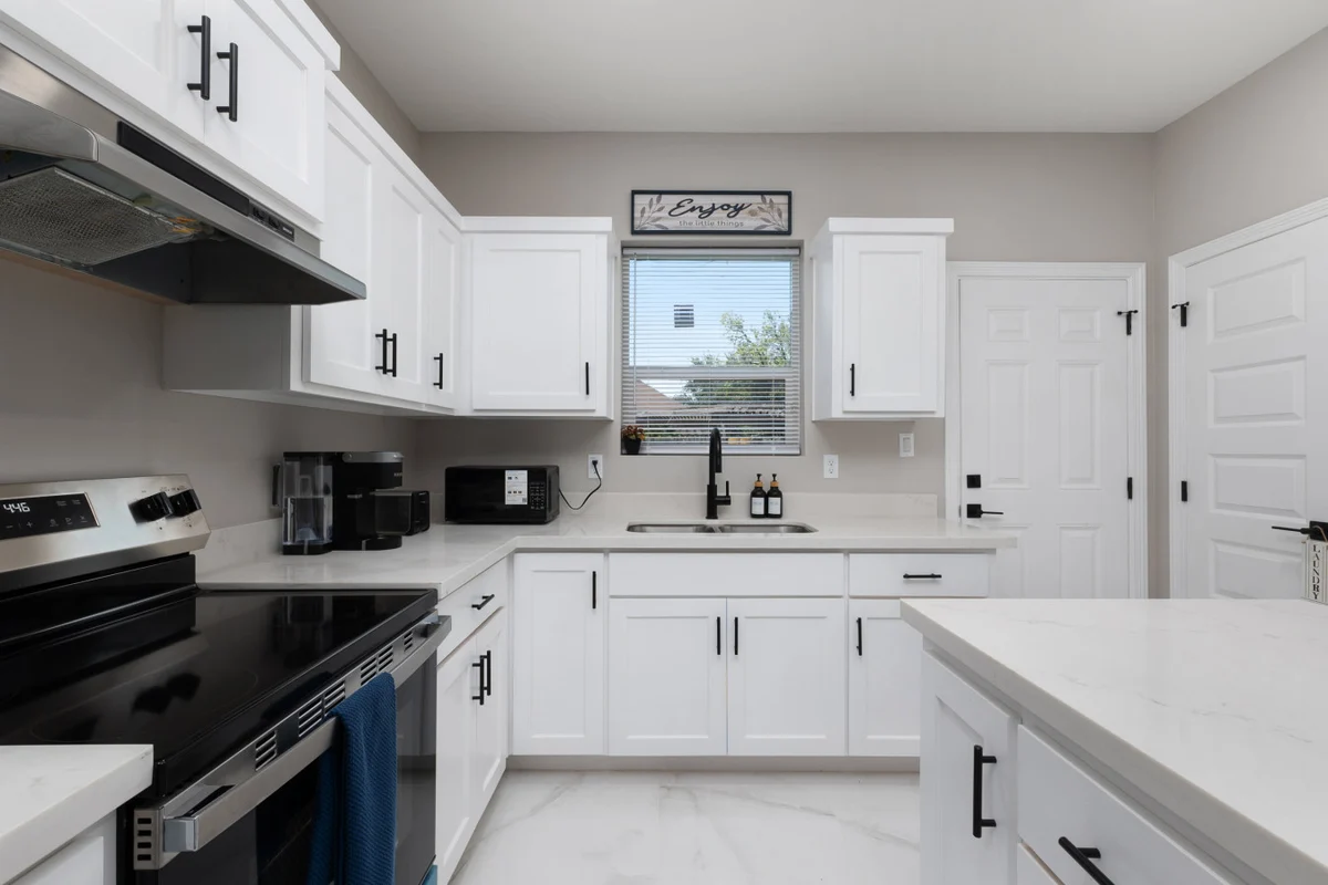 Home in Pharr property photo 2
