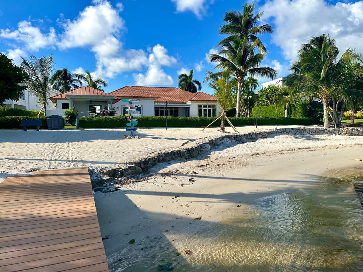 Faroway Villa #23