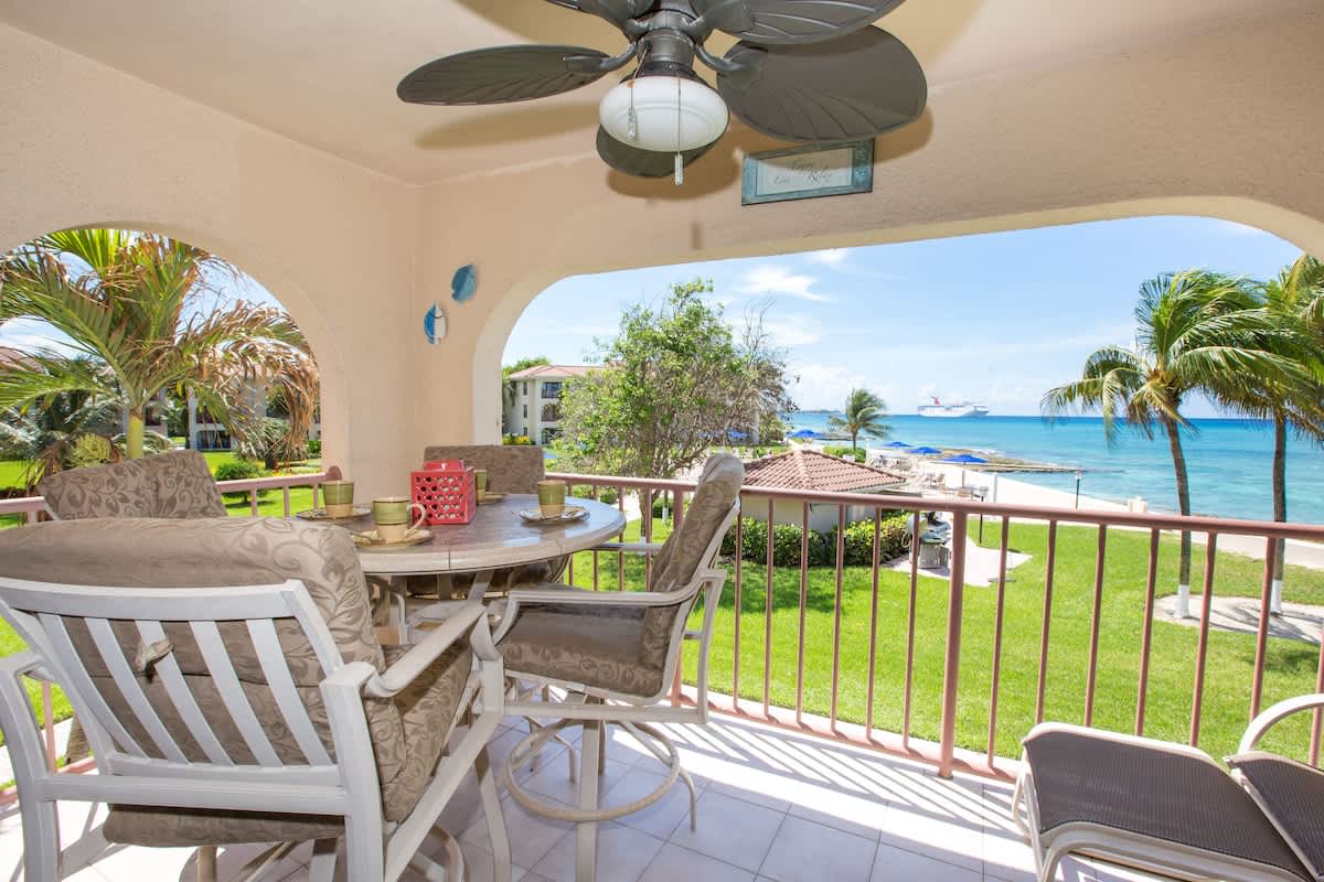Georgetown Villa 203 #17