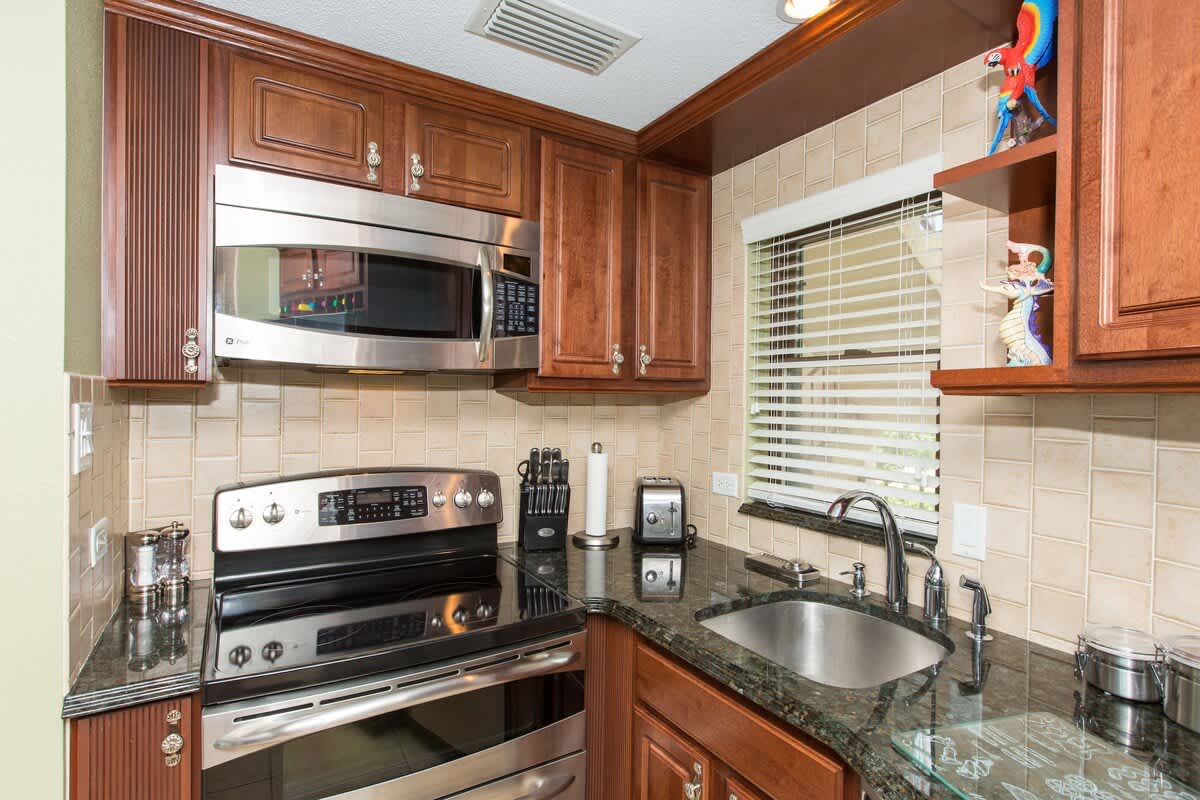 Georgetown Villa 203 #15