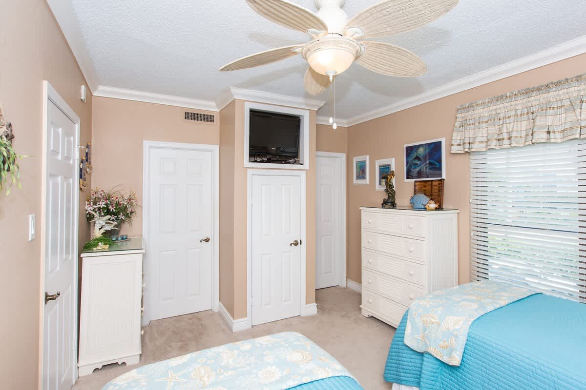 Georgetown Villa 203 #27
