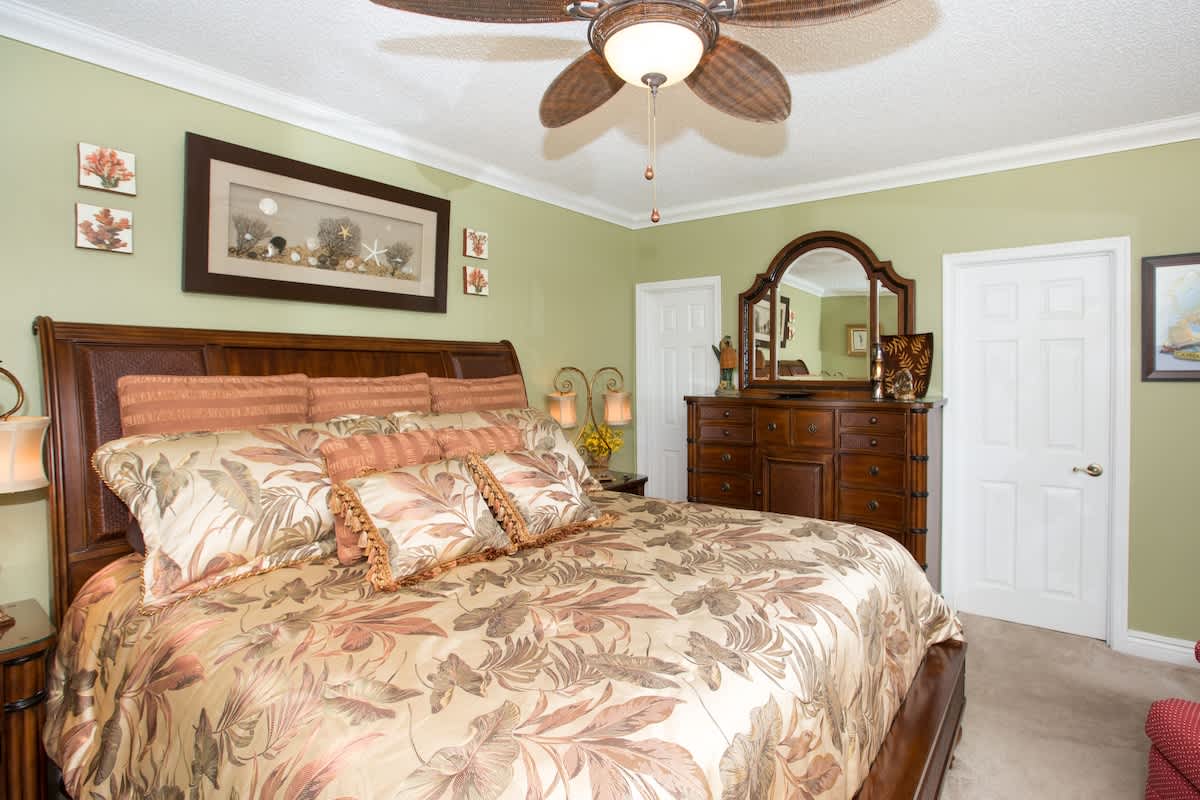 Georgetown Villa 203 #9