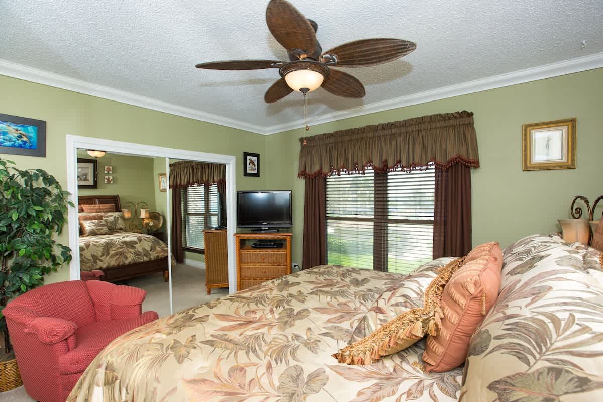 Georgetown Villa 203 #32