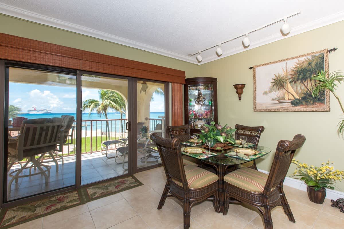 Georgetown Villa 203 #31