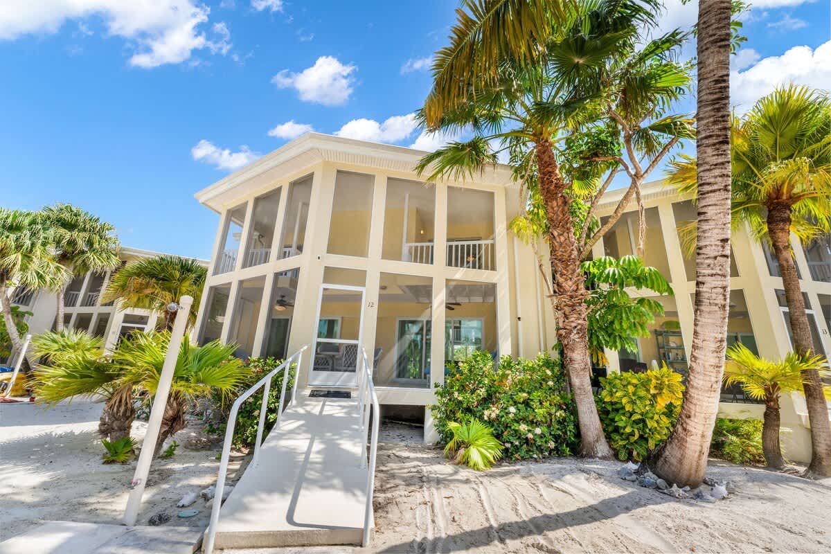 Island House #12 #67