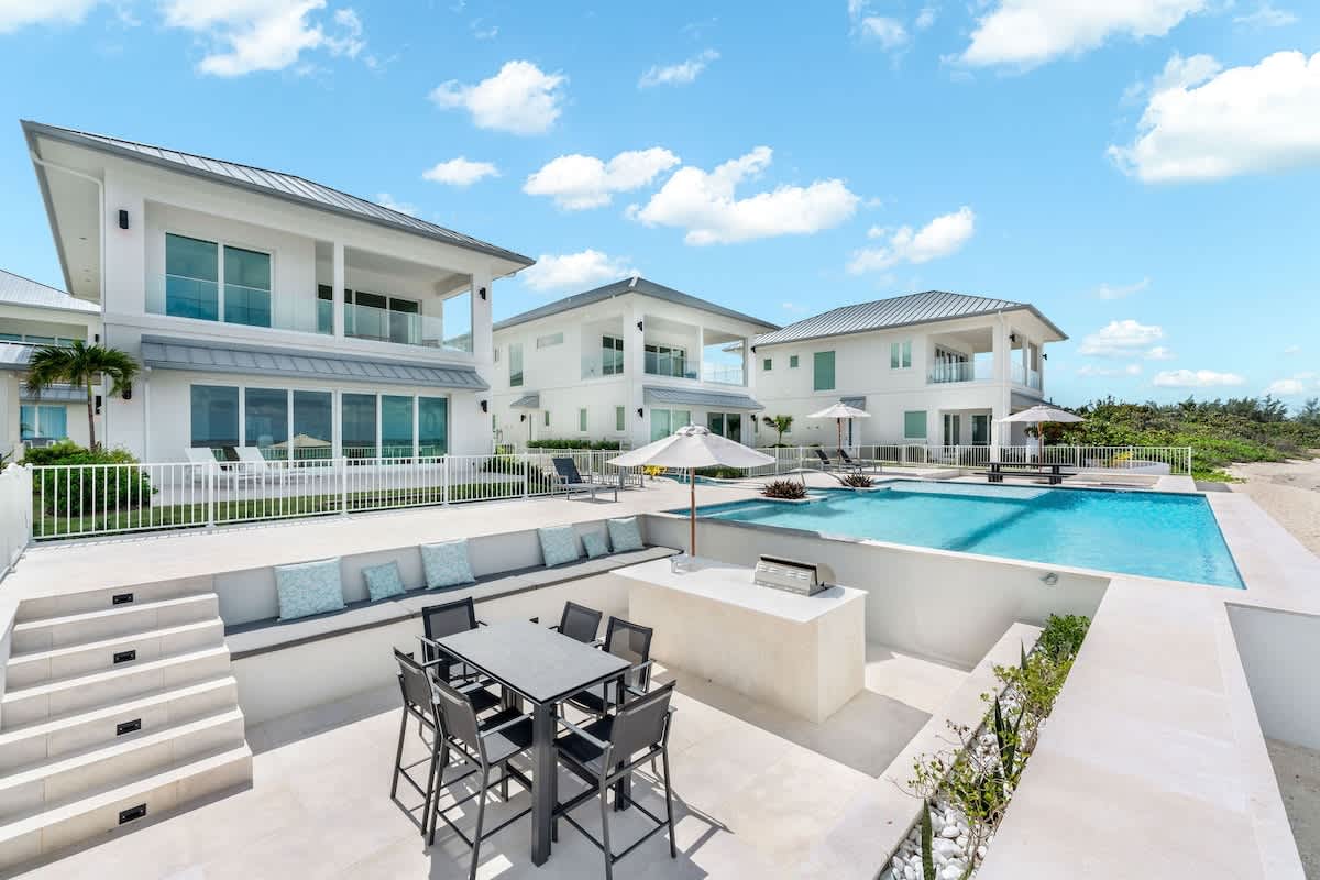 Oceans 9 /4 BR Villa #10