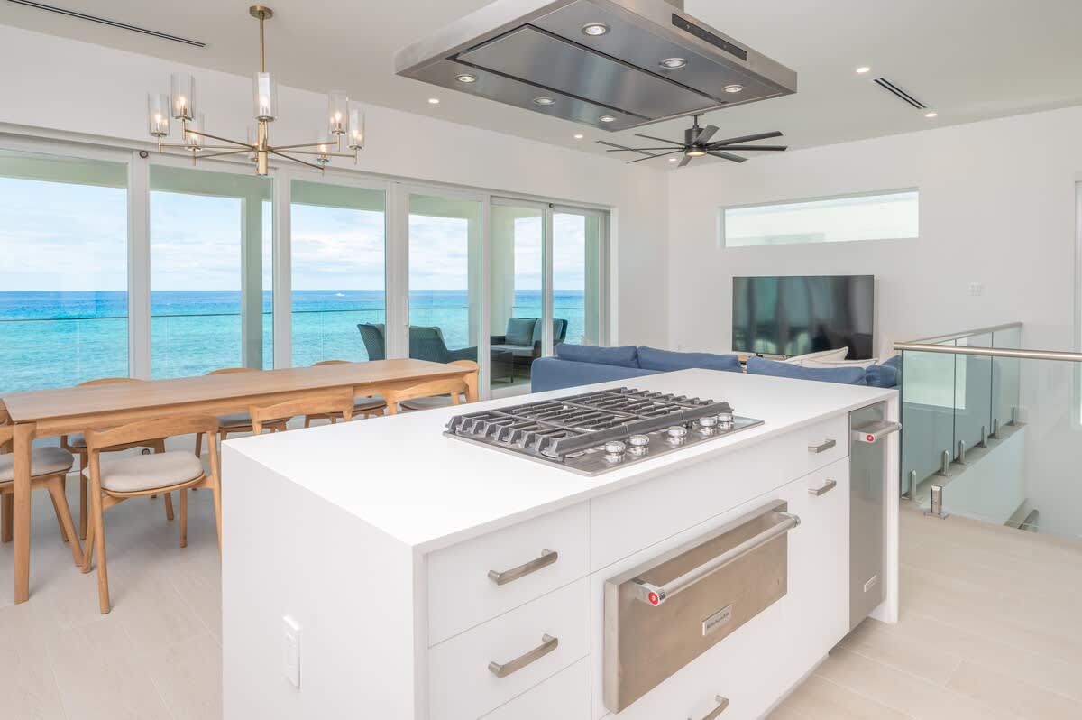 Oceans 9 /4 BR Villa #37