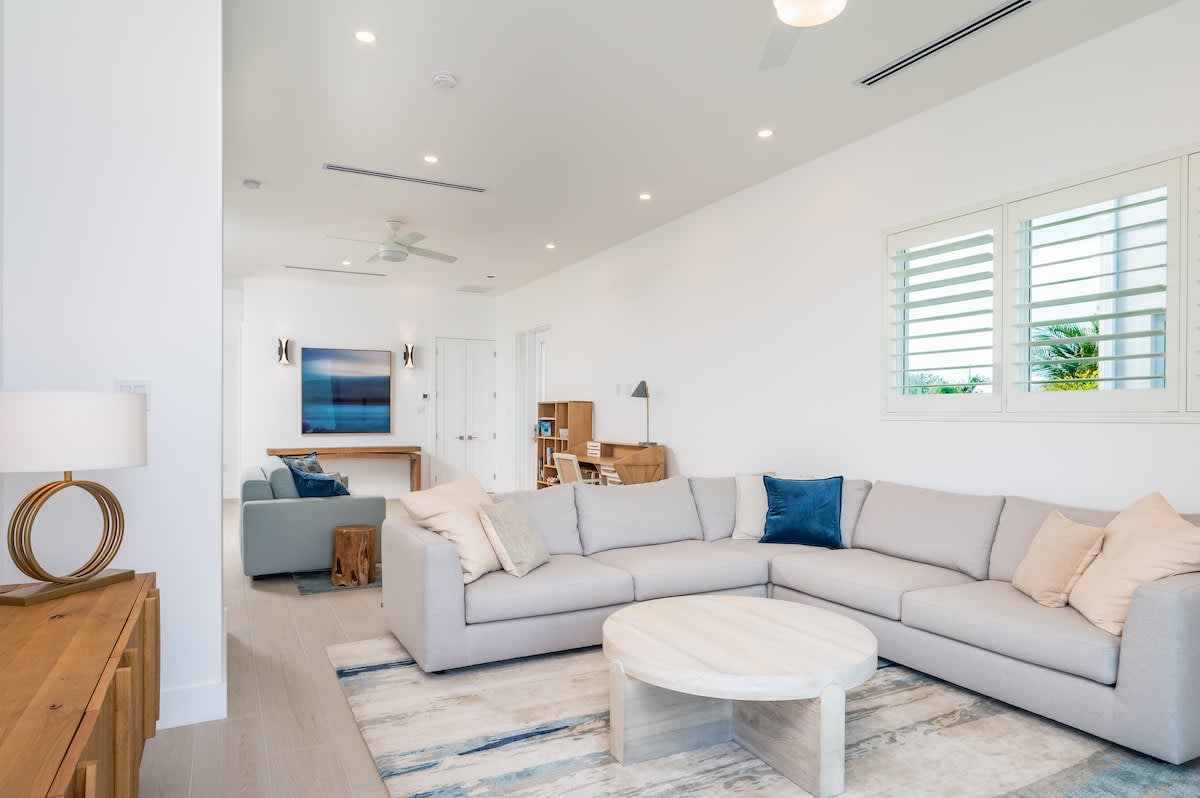 Oceans 9 /4 BR Villa #19