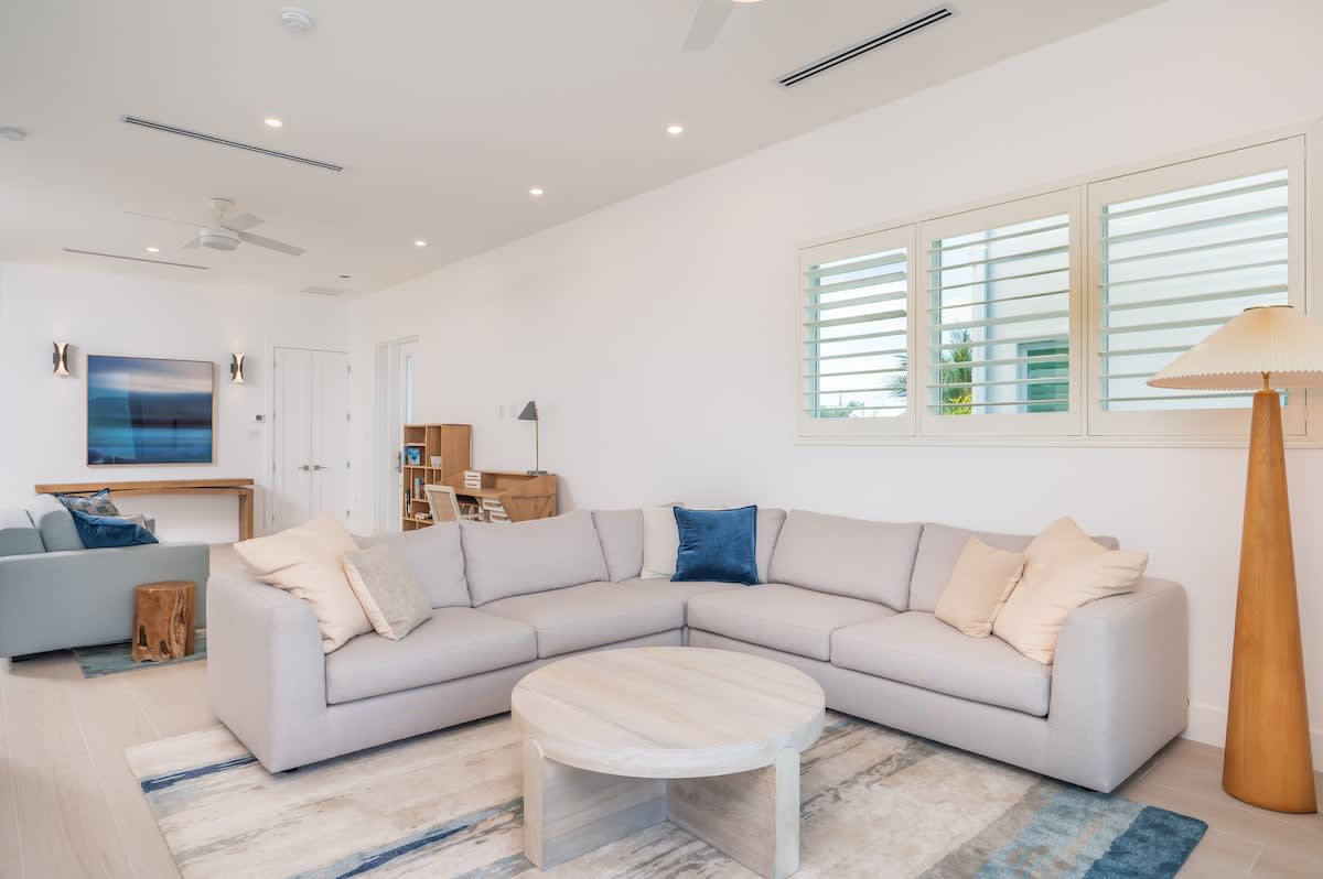 Oceans 9 /4 BR Villa #42