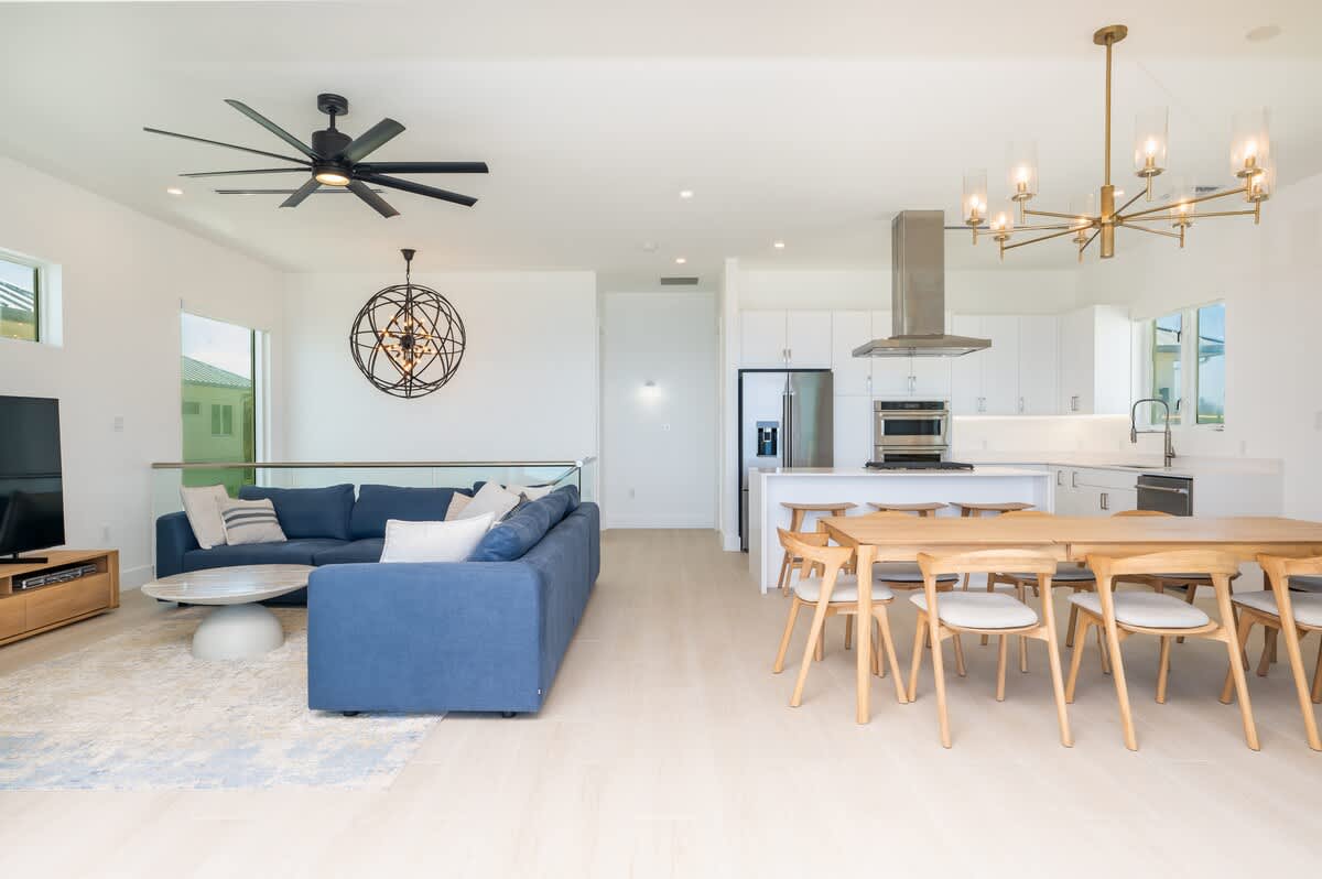 Oceans 9 /4 BR Villa #38