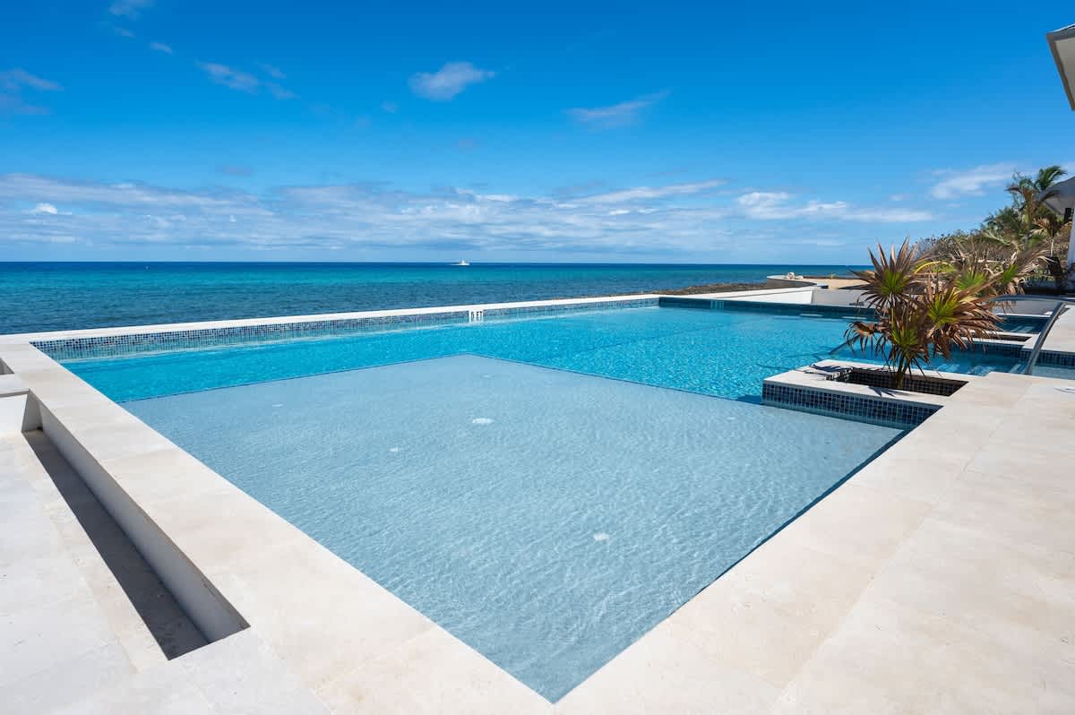 Oceans 9 /4 BR Villa #21