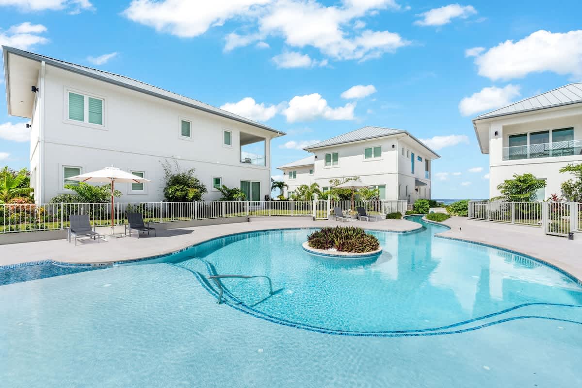 Oceans 9 /4 BR Villa #7