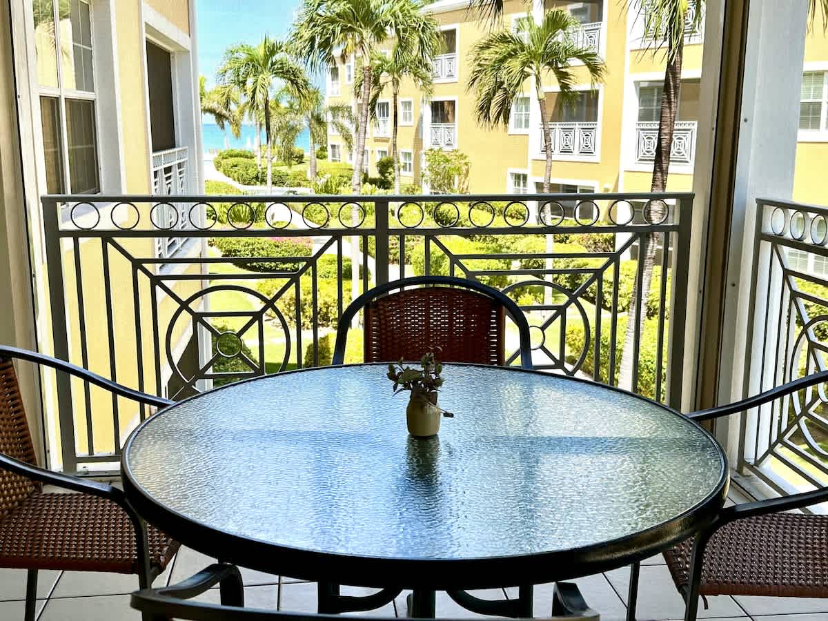 Regal Beach Club 322 #5