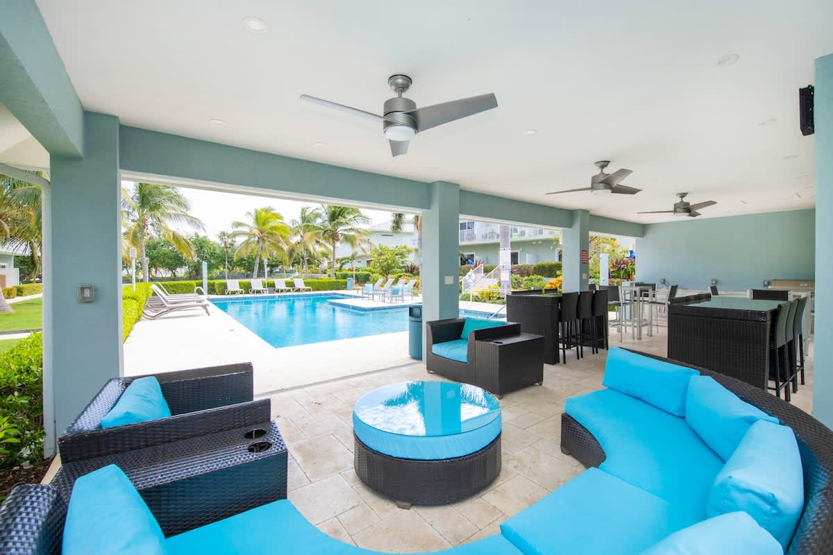 Summertime Suites 49 #19