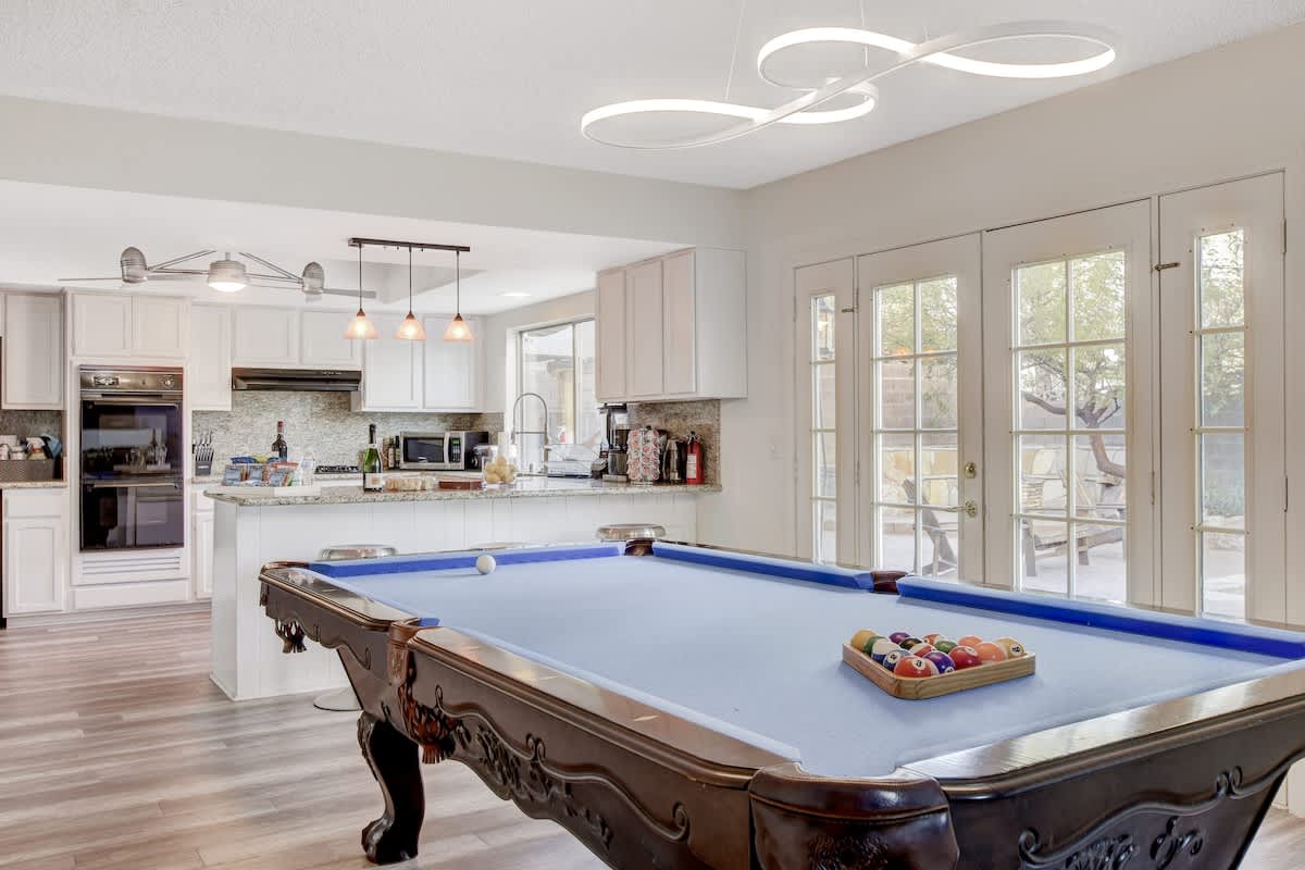 Home in Las Vegas property photo 5