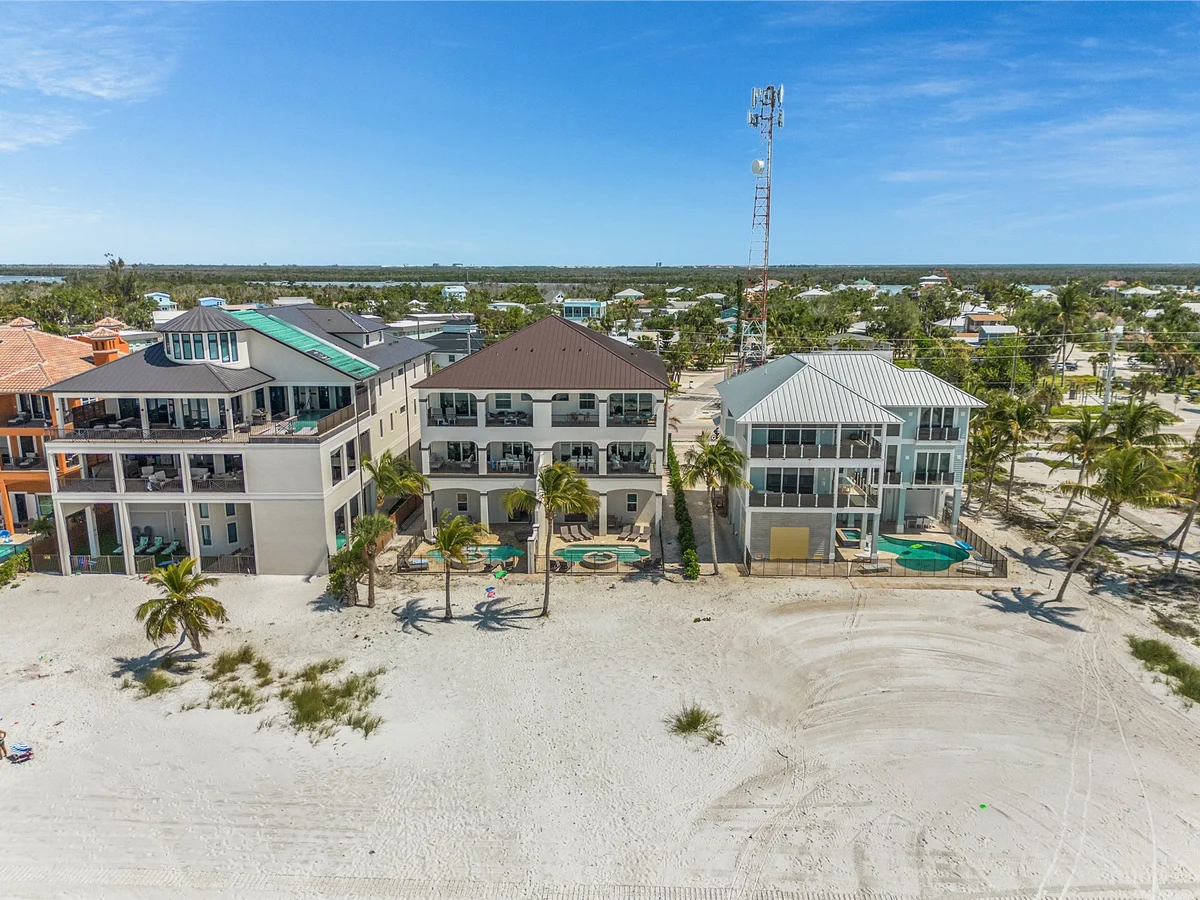 3132/3134 Curious Tides Gulf-Front 10BR Estate: Private Pools, S #53