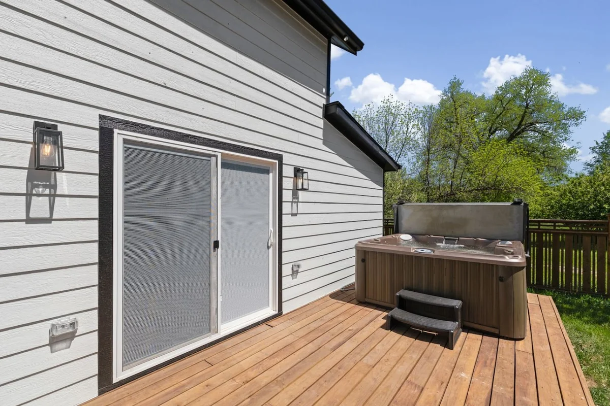Home in Spearfish property photo 2