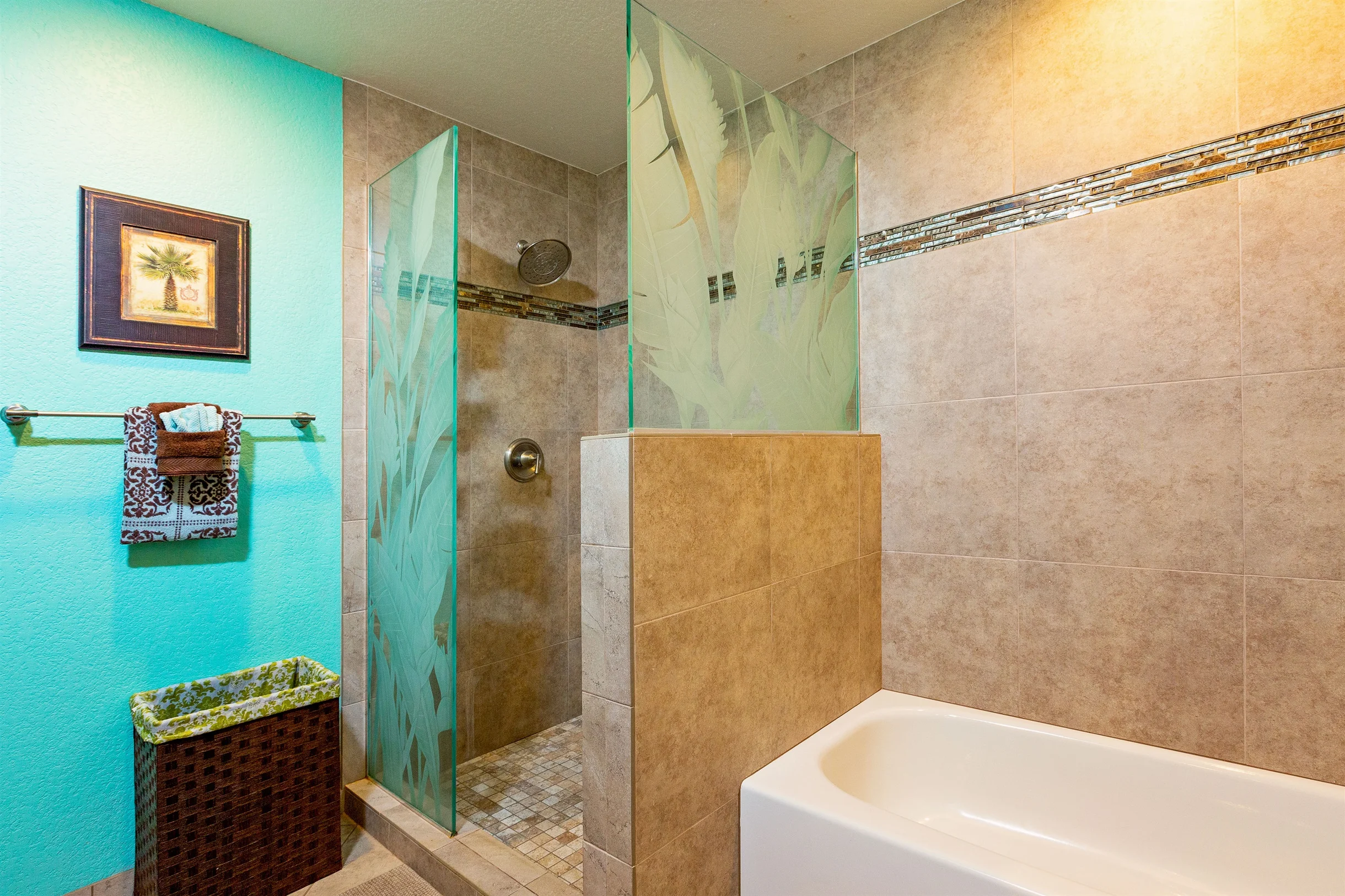 Condo in Wailea property photo 100