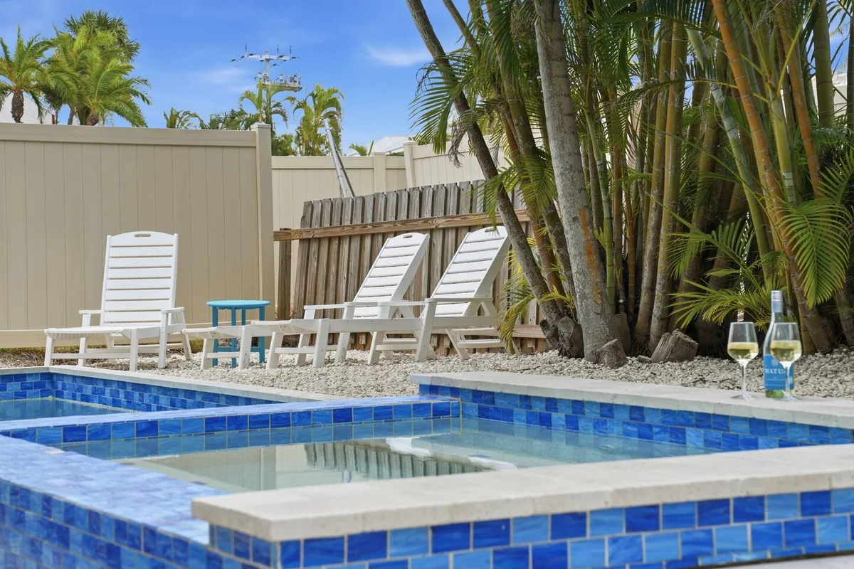 Island Oasis #81